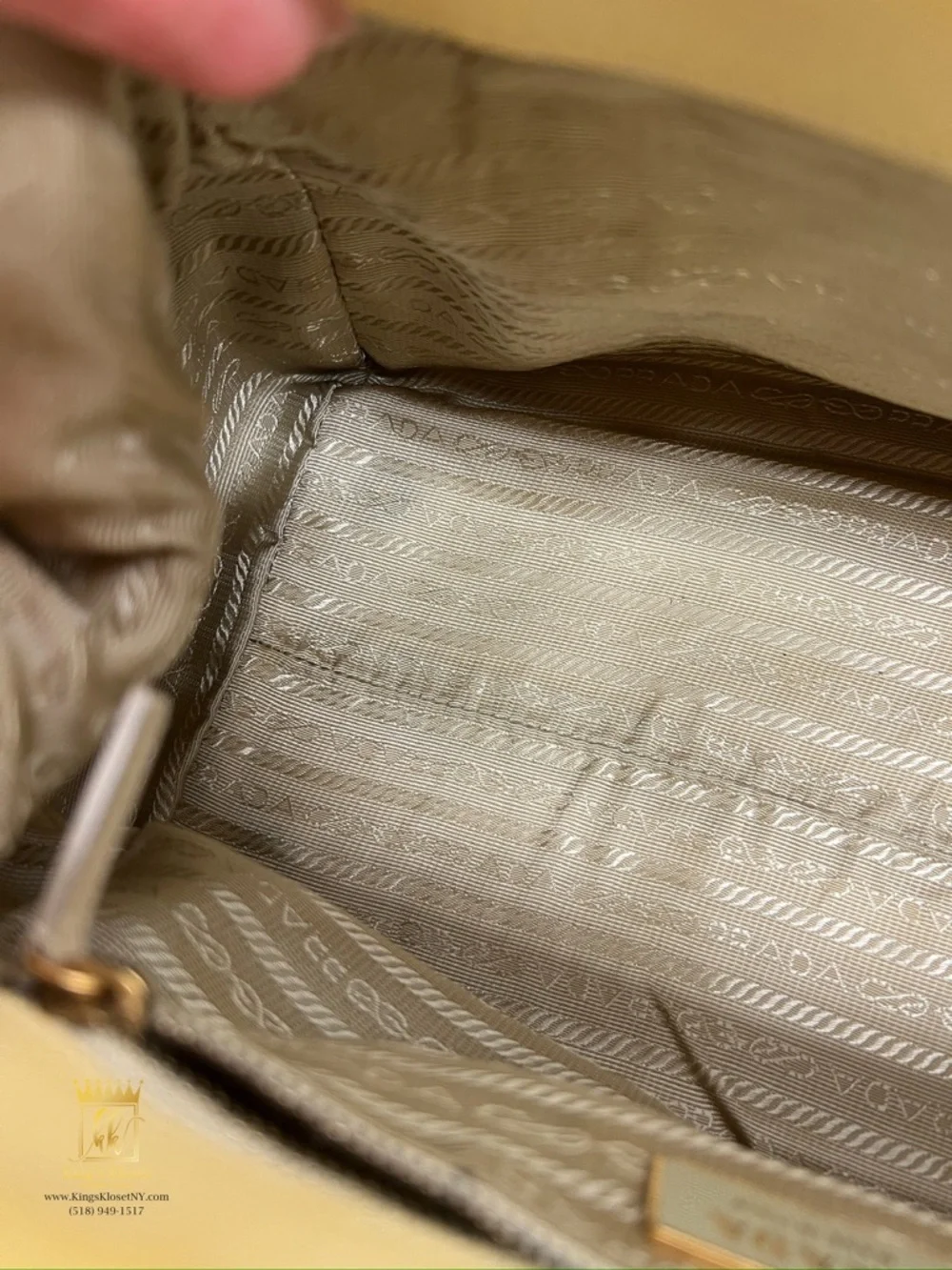 Prada Saffiano vintage Boston/ doctors bag - Picture 13 of 16